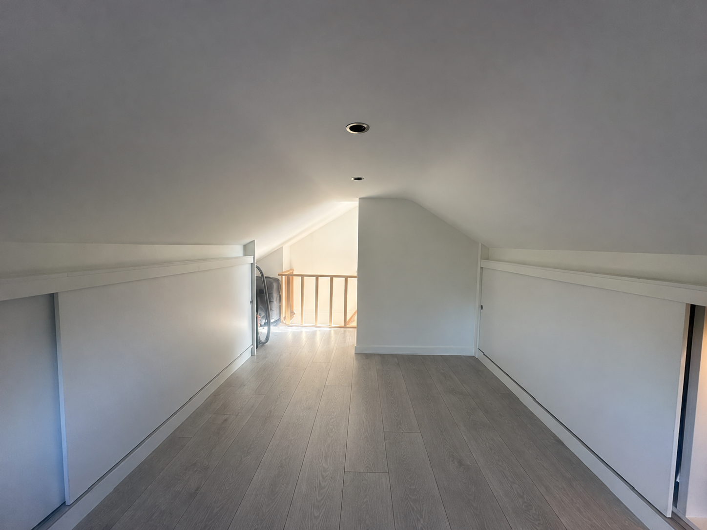 Ruime, gerenoveerde woning met 5 slaapkamers in een rustige woonwijk!
